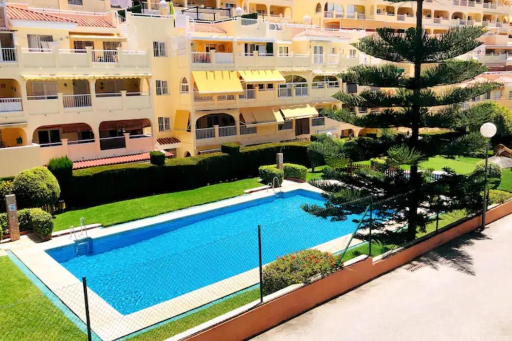 Ferienwohnung Piso En Zona Tranquila De - Torrequebrada Golf Benalmádena Exterior foto